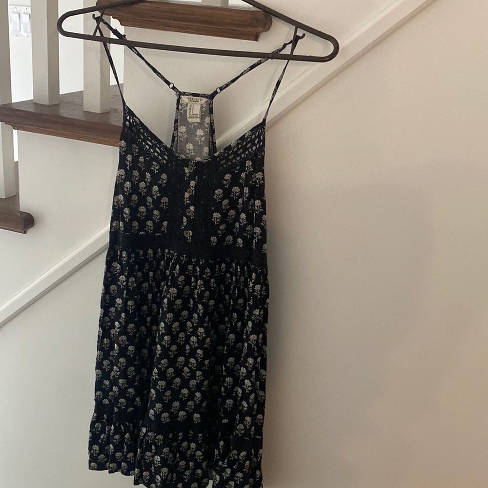 Cute short mini dress !